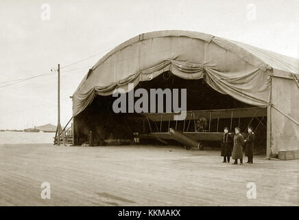 Aviation Officer's School prima stagione 17 Foto Stock