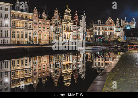 Notte Gand Canal nella Città Vecchia Foto Stock