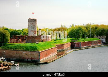 La Polonia. Porto di Danzica. Vistulamouth / Wisloujscie fortezza a guardia della bocca della Vistola / fiume Motlawa risale al XV C Foto Stock