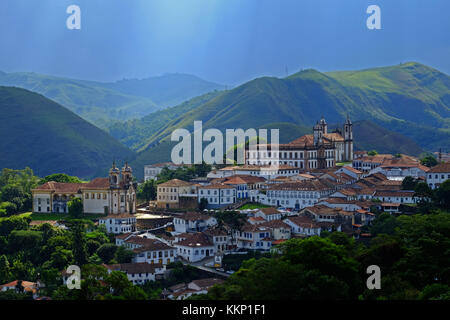 Pomeriggio di tempesta di Ouro Preto, Minas Gerais, Brasile Foto Stock