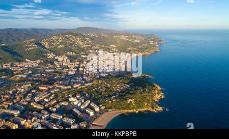 Foto aerea di lloret de mar, al tramonto, Spagna Foto Stock