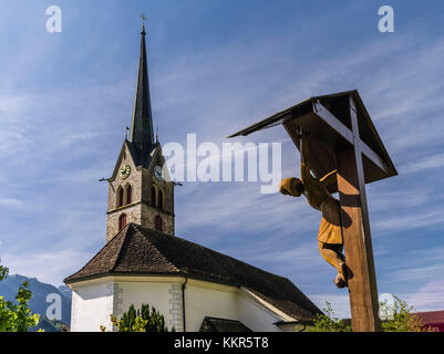 Chiesa Walenstadt con Gesù sulla croce Foto Stock