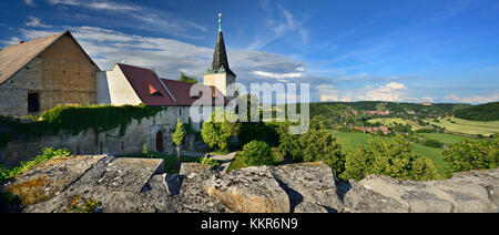 Chiesa del monastero Zscheiplitz, vista del Unstruttal, Friburgo, Sassonia-Anhalt, Germania Foto Stock