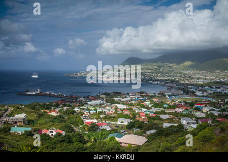 St. Kitts e Nevis, St. kitts, Basseterre, vista in elevazione, mattina Foto Stock