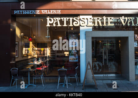 Patisserie Valerie shopfront, Cambridge, Inghilterra. Foto Stock