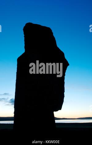 Megalitico di pietra permanente. Parte del Neolitico cerchio di pietra l'anello di Brodgar sulla terraferma di Orkney, Scotland, Regno Unito Foto Stock