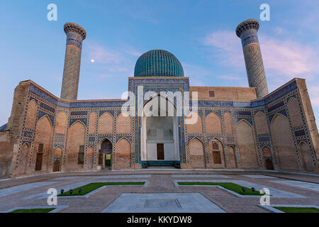 Gur Amir Mausoleo noto anche come tomba di Tamerlano, Samarcanda, Uzbekistan. Foto Stock