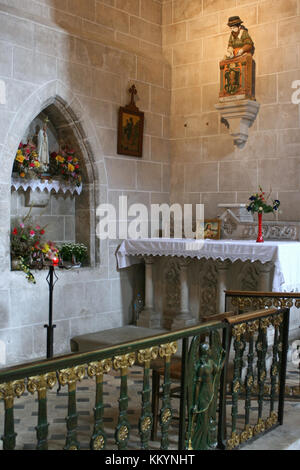 La chiesa di Saint-Liphard a Meung-sur-Loire (Francia). Foto Stock