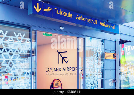 5 marzo 2017 - rovaniemi, Finlandia: ingresso dell'aeroporto di Rovaniemi in inverno Foto Stock