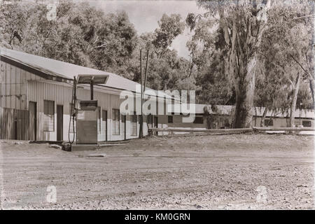 In Australia la vecchia pompa di benzina stazione di concetto di servizio Foto Stock