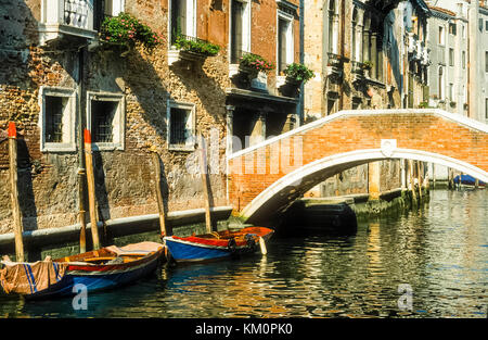 Backstreet Canal a Venezia in Italia. Foto Stock