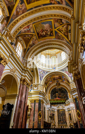 Le spalliere tetto verniciato di San Paolo a Mdina, Malta. Foto Stock