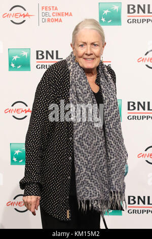 12th Rome Film Festival - Vanessa Redgrave - Photocall Featuring: Vanessa Redgrave Where: Rome, Italy When: 02 Nov 2017 Credit: IPA/WENN.com **disponibile Solo per la pubblicazione in UK, USA, Germania, Austria, Svizzera** Foto Stock