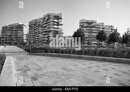 Milano, 13 ottobre 2017 - nuovo e moderno edificio in condominio di " vita di città degli affari e residenziale quartiere 'tre torri", Milano, Italia Foto Stock