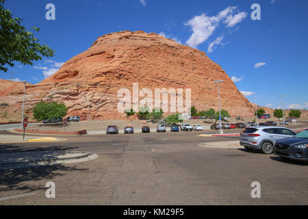 Parcheggio per il centro visitatori Carl Hayden al Glen Canyon Diga Foto Stock