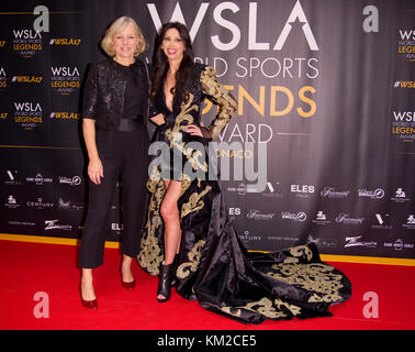 Monaco, Monaco. 2 dicembre 2017. Monaco, Monte Carlo - 02 dicembre 2017: Monaco World Sports Legends Award con Josefa Idem e Lorena Baricalla, fondatrice di Promo Art Monte Carlo Production | Use Worldwide Credit: dpa/Alamy Live News Foto Stock