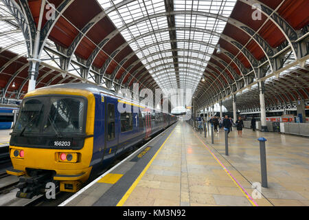 La stazione di Paddington, Londra Foto Stock