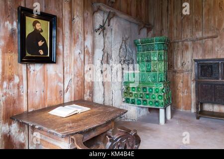 Germania: Luther Room nel castello di Wartburg a Eisenach, Turingia. Qui Martin Lutero tradusse il nuovo Testamento della Bibbia in tedesco. Foto del 04. Aprile 2014. | utilizzo in tutto il mondo Foto Stock