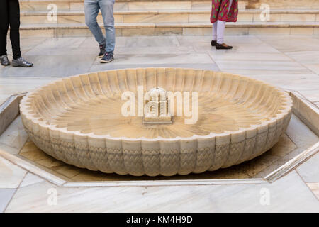 Patio della sala dorata, Nazrid Palace, Alhambra di Granada, Spagna Foto Stock