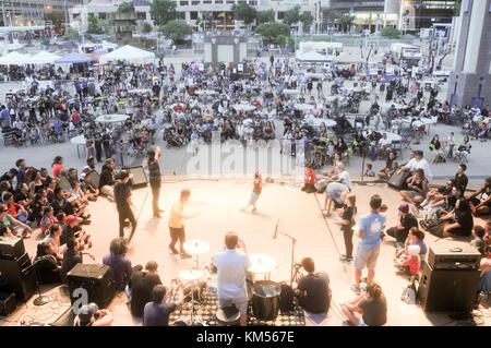 Kids Rock Festival break dancing contest nel centro di Albuquerque, Nuovo Messico Foto Stock