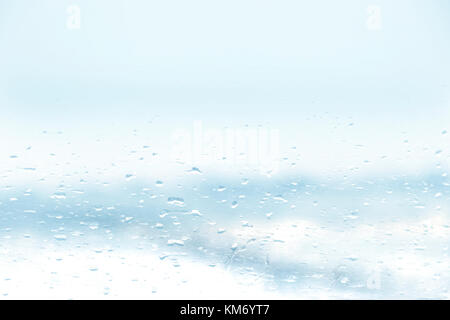 Gocce d'acqua sul vetro sfondo texture Foto Stock