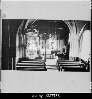 Chiesa di Husby Sjuhundra in Svezia, un edificio ecclesiastico con un significato storico e architettonico nella cultura svedese. Foto Stock