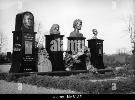 Kyrkhults kyrka è una chiesa storica situata in Svezia, riconosciuta per il suo significato architettonico e culturale. La chiesa è catalogata come parte del patrimonio nazionale svedese ed è un sito importante per la storia locale. Foto Stock