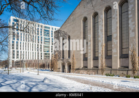 Esterno del campus residenziale del Nord Commons presso l'Università di Chicago, progettato da Studio pista Foto Stock