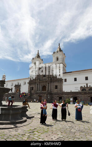 Chiesa e Convento di San Francesco, ( El San Francisco ), Plaza de San Francisco, Quito, Ecuador, Sud America Foto Stock