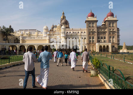 Maharaja's Palace, Mysore, Karnataka, India. Foto Stock