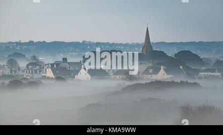 Nebbia di mattina Foto Stock