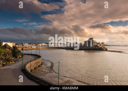Lago marino e Knightstone Isola, Weston super Mare, North Somerset, Regno Unito Foto Stock