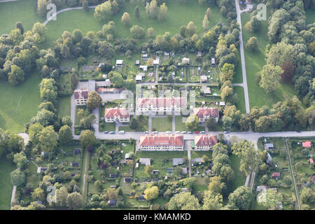 Vista aerea dell'alloggiamento in Gyßlingstraße, il Giardino Inglese, Schwabing Monaco di Baviera, Germania Foto Stock
