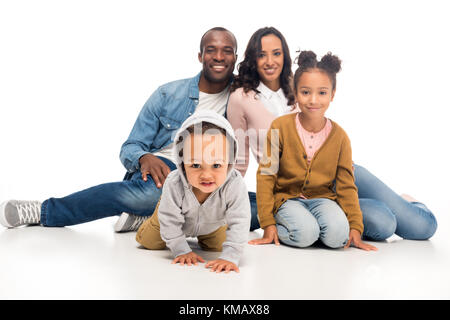 Felice famiglia americana africana con due bambini Foto Stock