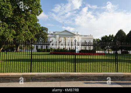 La Casa Bianca è la residenza ufficiale e il lavoro del presidente degli Stati Uniti di Washington DC. Foto Stock