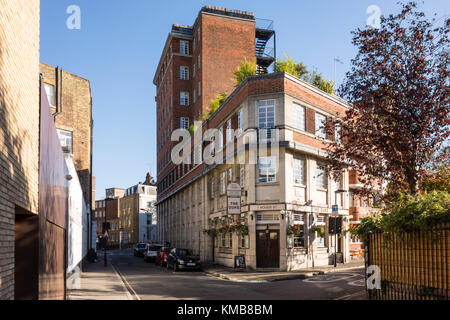 Il duca di York, il duca, Art Deco pub public house. Roger Street, Bloomsbury, London, Regno Unito Foto Stock