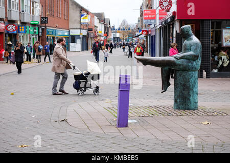 Sockman artwork in loughborough town center Foto Stock