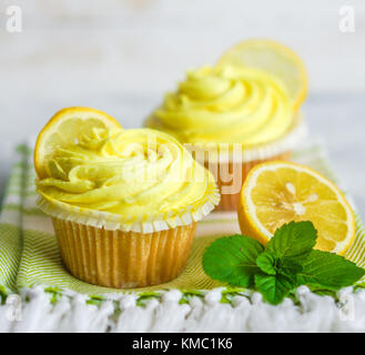 Tortini di limone Foto Stock