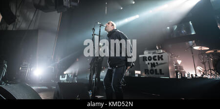 Plymouth, Regno Unito. 6 dicembre, 2017. Liam Gallagher eseguendo a Plymouth pavilions sul suo come lei sono stati tour. Credito: Steve lewington/ alamy live news Foto Stock