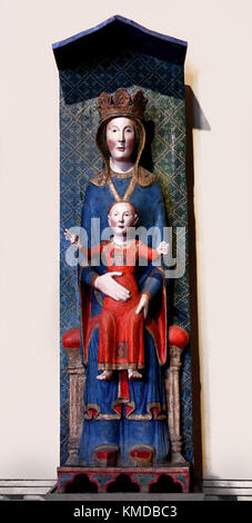 Madonna in trono con Bambino, del XIV secolo di arte umbra nel Museo Nazionale del Bargello , il Bargello, Palazzo del Bargello di Firenze (Italia). Foto Stock