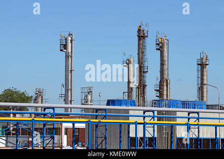 Petrolchimico di raffineria impianto zona industriale Foto Stock