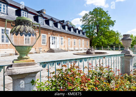 Klasicistni zamek Kozel un parco (narodni kulturni pamatka), Plzensky kraj, Ceska republika / castello di Kozel, regione di Pilsen, repubblica Ceca Foto Stock