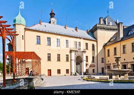 Il neo-castello rinascimentale zbiroh, nei pressi di Rokycany, Repubblica ceca - pittore Alfons Mucha dipinto slovanska epopej qui Foto Stock