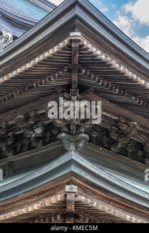 Kencho-ji, hatto (lecture hall) o dharma hall. Dettaglio di sumigi, sumidaruki o oodaruki diagonale (ridge) Kamakura, nella prefettura di Kanagawa, Giappone Foto Stock