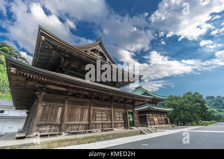Kencho-ji, vista laterale di Hatto (lecture hall) o Dharma Hall. Kamakura, nella prefettura di Kanagawa, Giappone Foto Stock