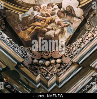 La suggestiva cripta di San Bernardino alle ossa, Milano, Italia Foto Stock