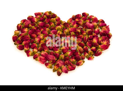 Forma di cuore fatta di rosebuds fiori isolati su sfondo bianco - amore il concetto di simbolo Foto Stock