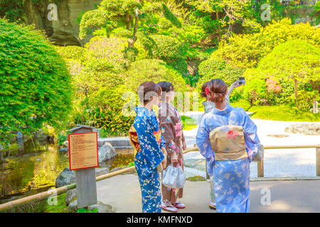 Selfie Hokoku-ji in kimono Foto Stock