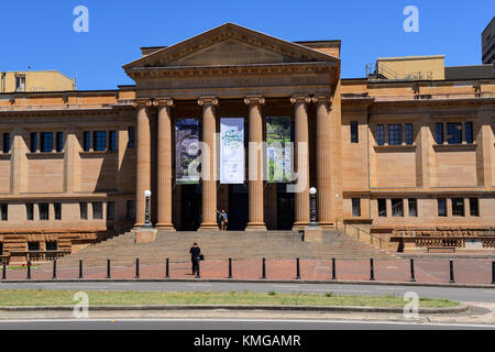 Ingresso alla mitchell ala della biblioteca dello stato del Nuovo Galles del sud del quartiere affaristico centrale di Sydney, Nuovo Galles del Sud, Australia Foto Stock