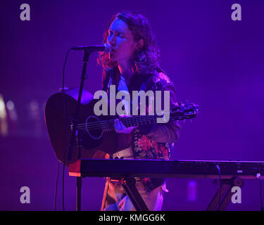 Miami Beach, Florida, Stati Uniti. 06th dicembre 2017. Flor si esibisce al Fillmore il 6 dicembre 2017 a Miami Beach, Florida. Credito: Mpi04/Media Punch/Alamy Live News Foto Stock